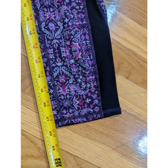 Athleta Chaturanga Patterned Crop Leggings Small Tall - Picture 10 of 10